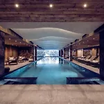 Antares Meribel & Apartment *