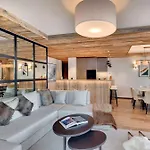 Antares Meribel & Apartment Les Allues