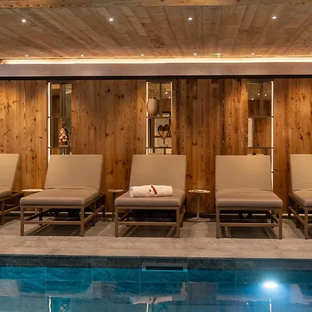 Antares Meribel & Apartment *