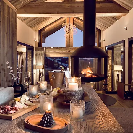 Apartment Antares Meribel & *