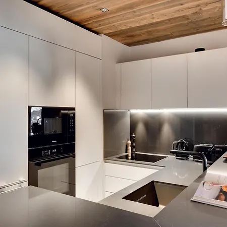 Antares Meribel & Apartment *